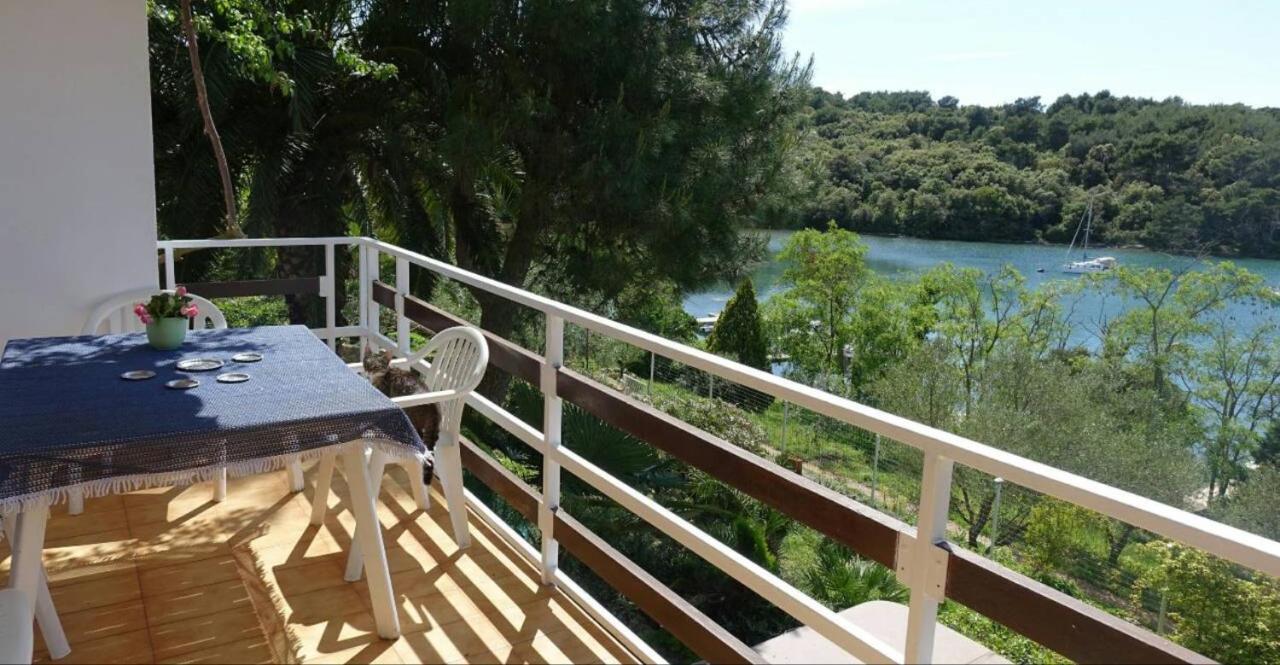 Calm Sea View Apartment Banjole Ngoại thất bức ảnh